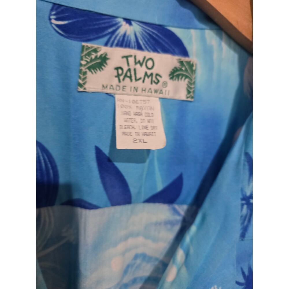Vintage Two Palms Made in Hawaii Floral Rayon Aloha Shirt – 2XL
- Picture 6 of 7